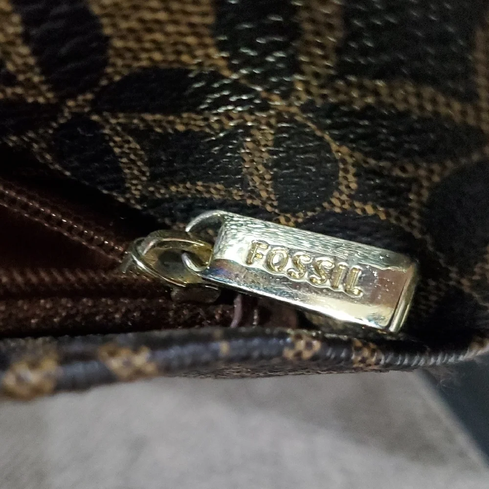 Fossil Brown Geometric Clutch